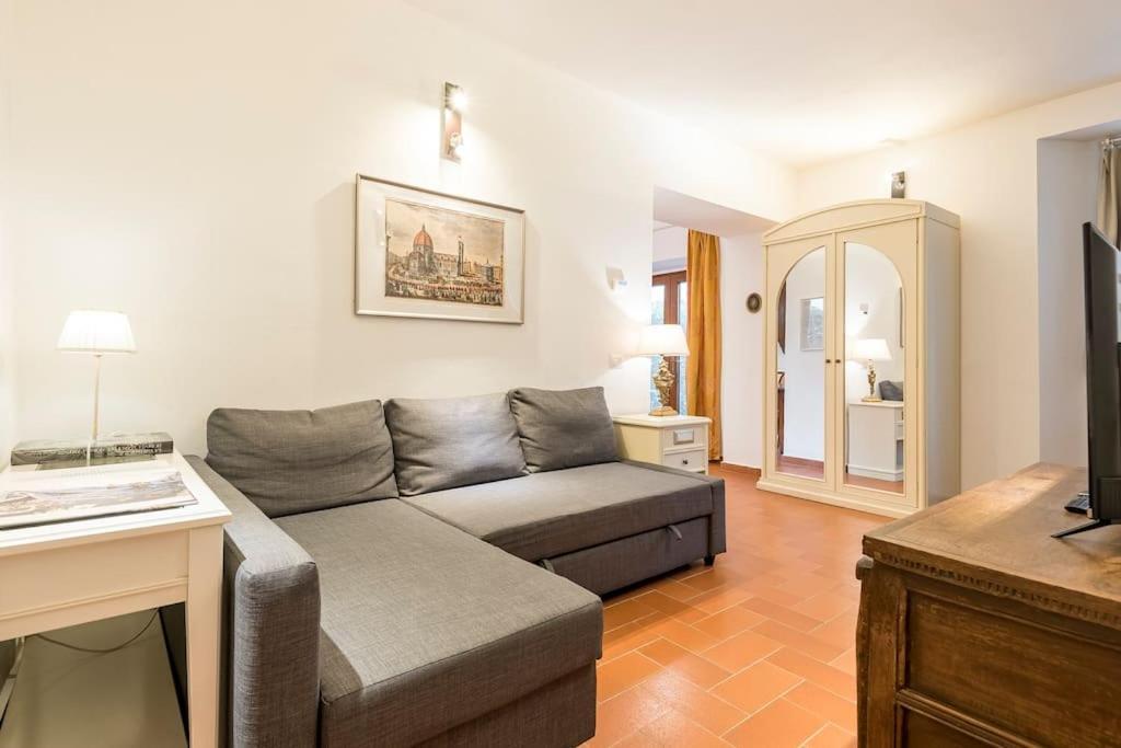 Dalu Florence Apartment Davide - Private Car Park 15 Minutes To The City Center Luaran gambar